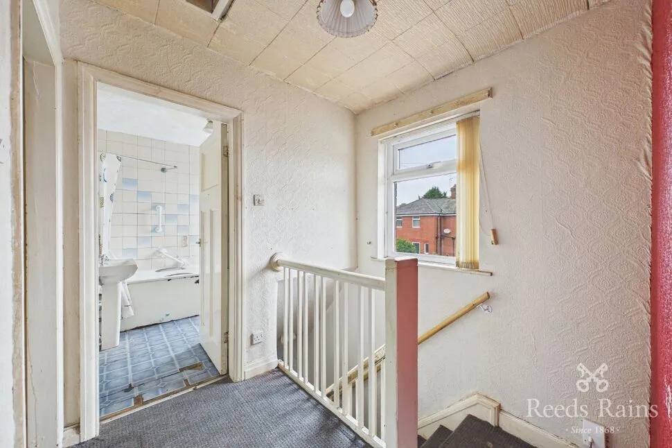 Laburnum Grove, Wigan, WN6, photo 6
