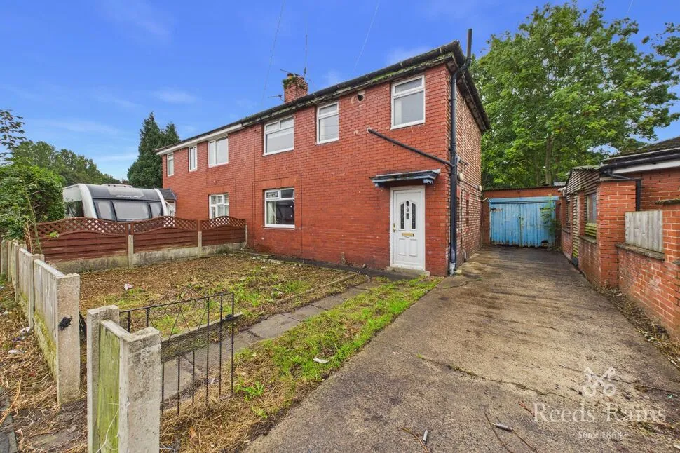 3 bed house for sale, Laburnum Grove, Wigan, WN6