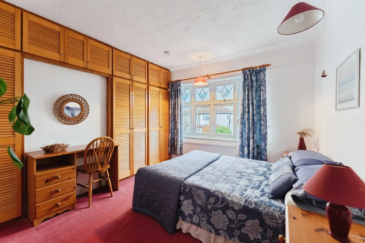 Lilac Grove, Whitby, CH66, photo 14