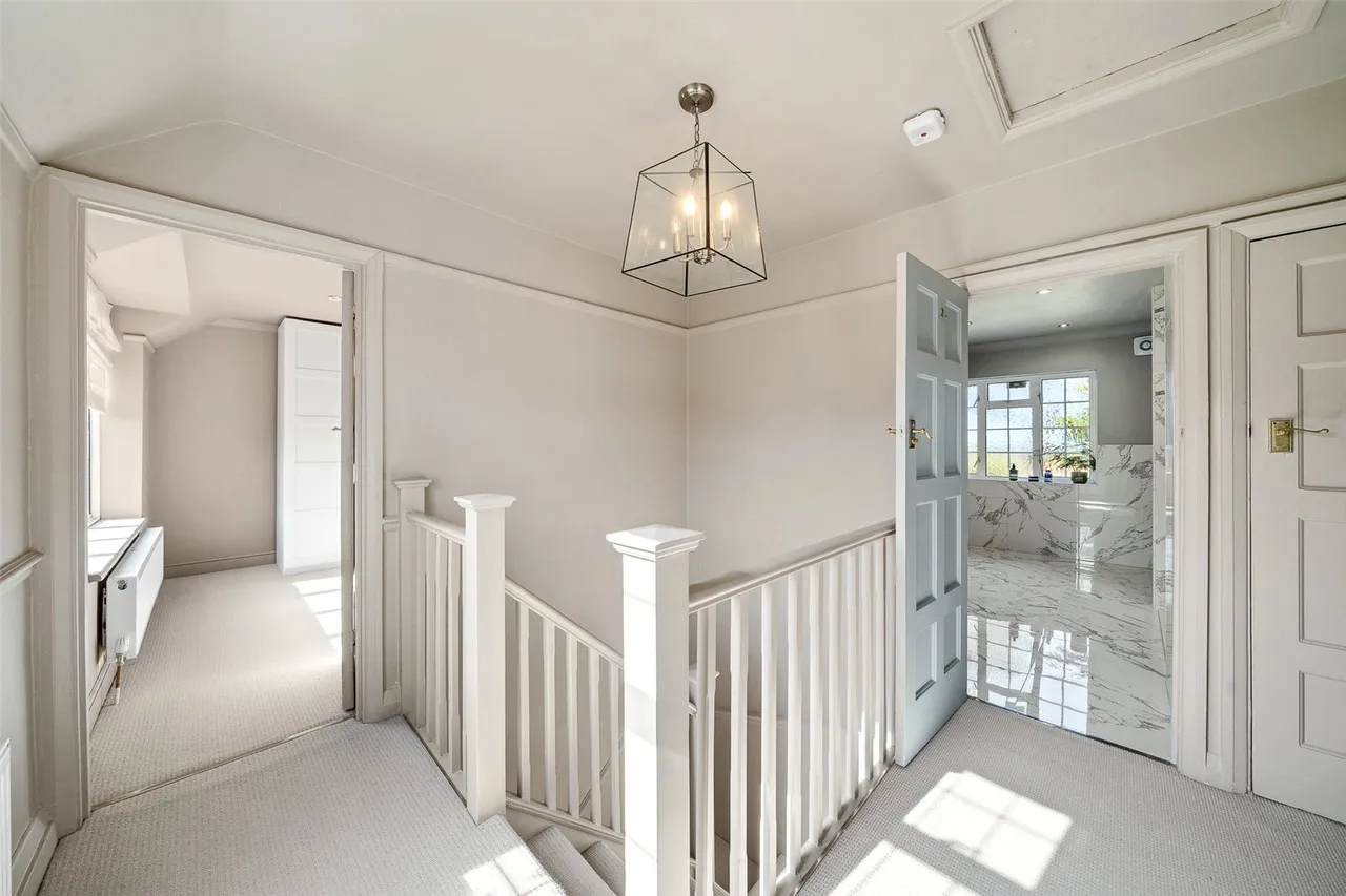 Highfield Road, BR7, photo 17