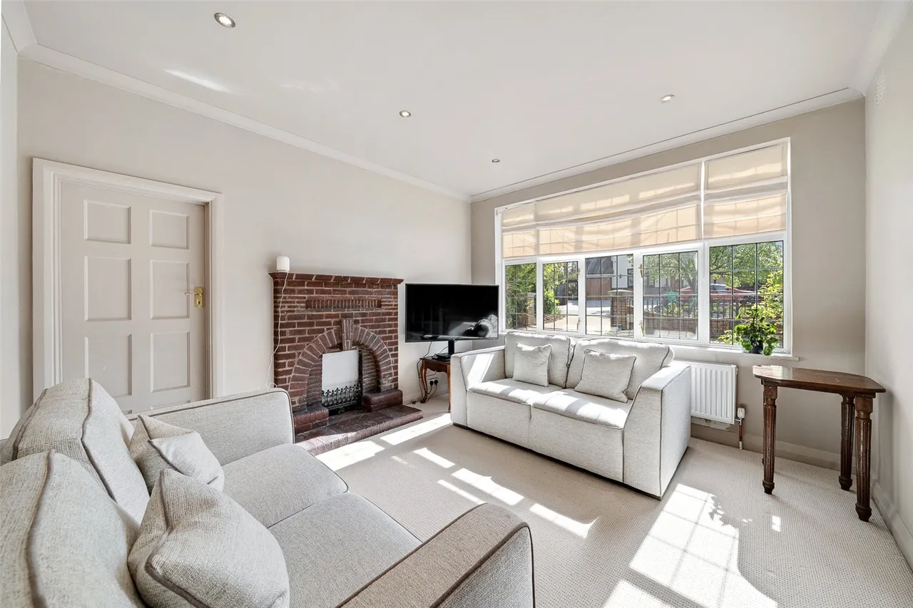 Highfield Road, BR7, photo 6