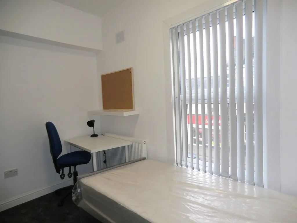 Walsgrave Road, Coventry, photo 5