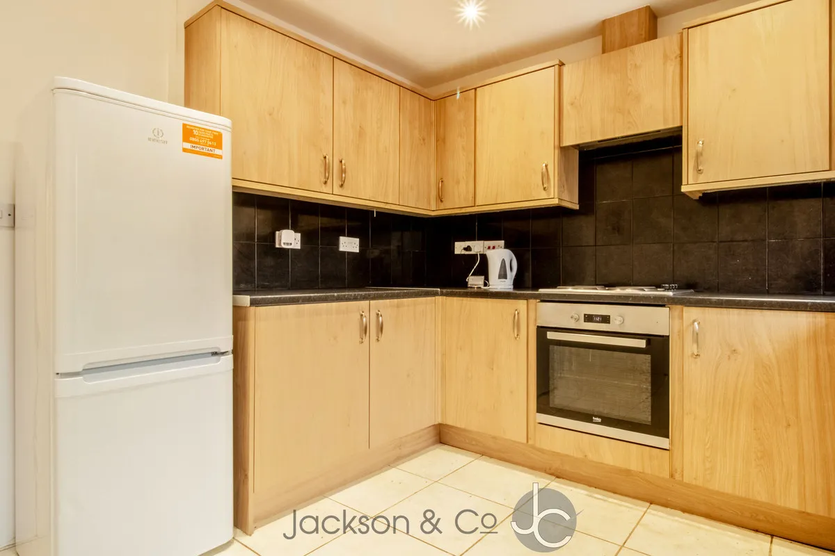 Harwich Road, Colchester, CO4 3HP, photo 8