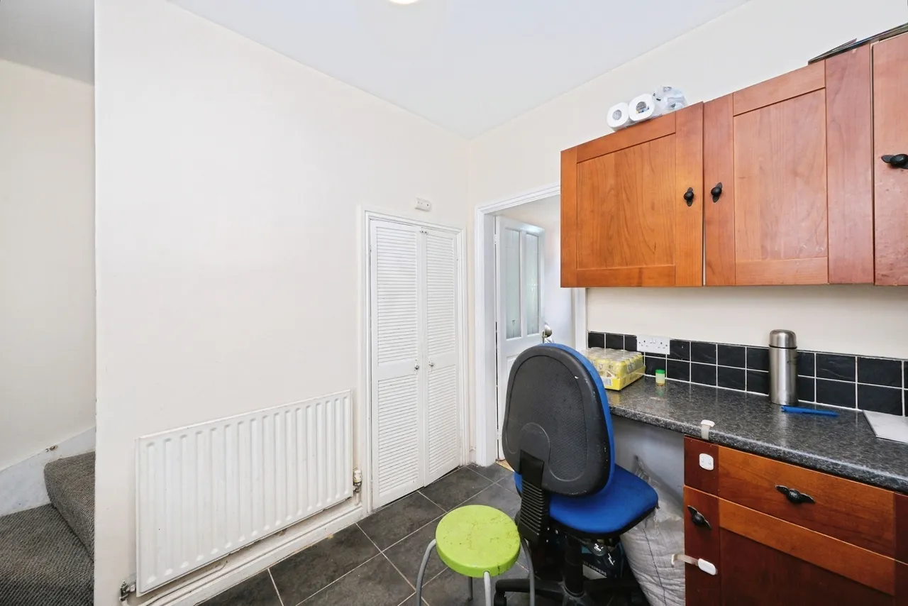Edward Avenue, Nottingham, NG8, photo 9