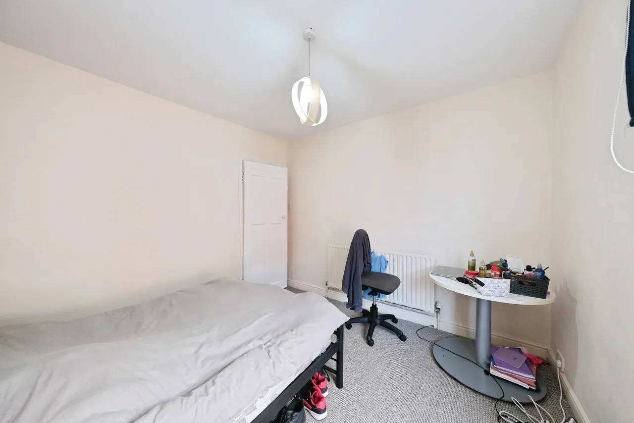 Edward Avenue, Nottingham, NG8, photo 13