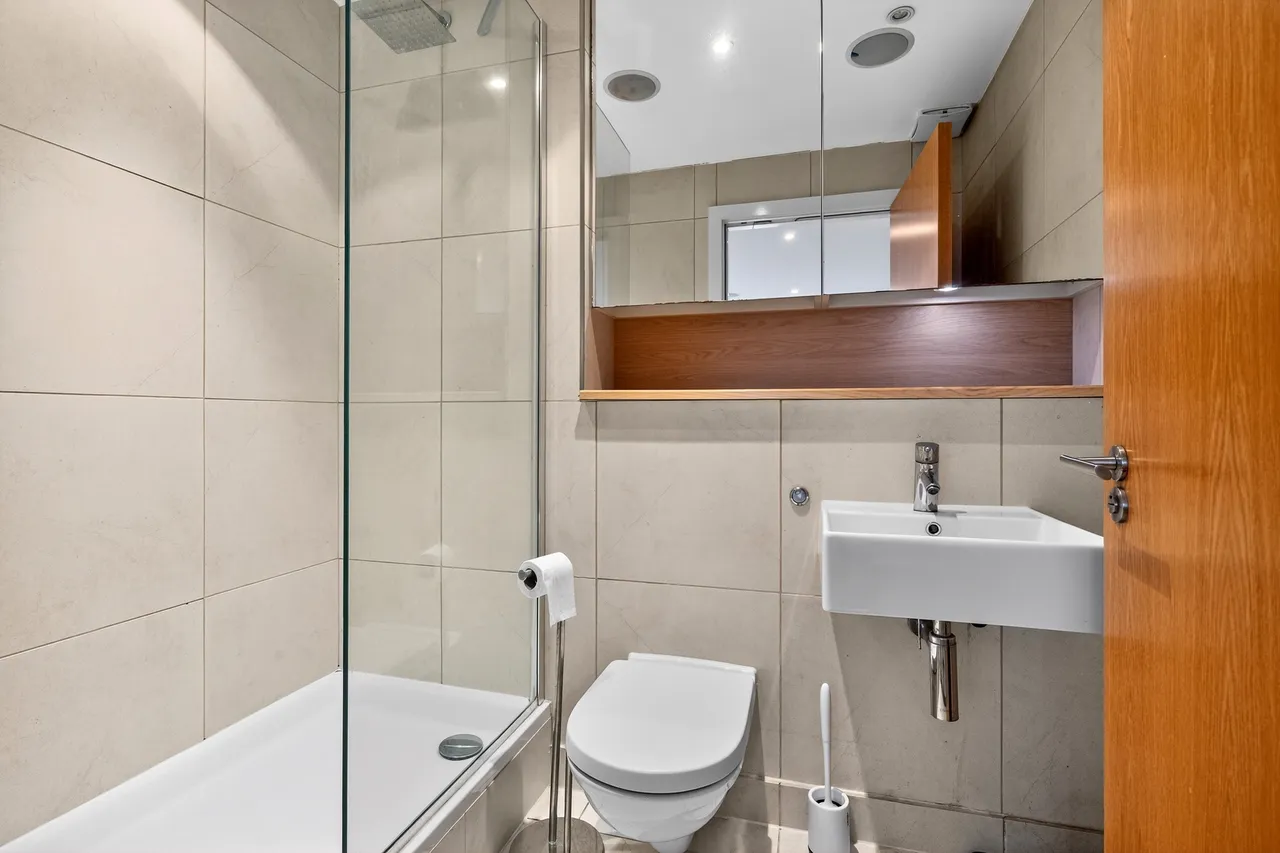 Leman Street, London, E1, photo 9