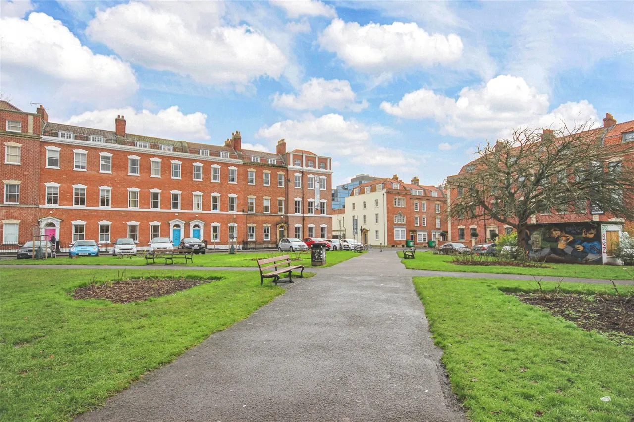 Gloucester Street, Bristol, BS2, photo 4