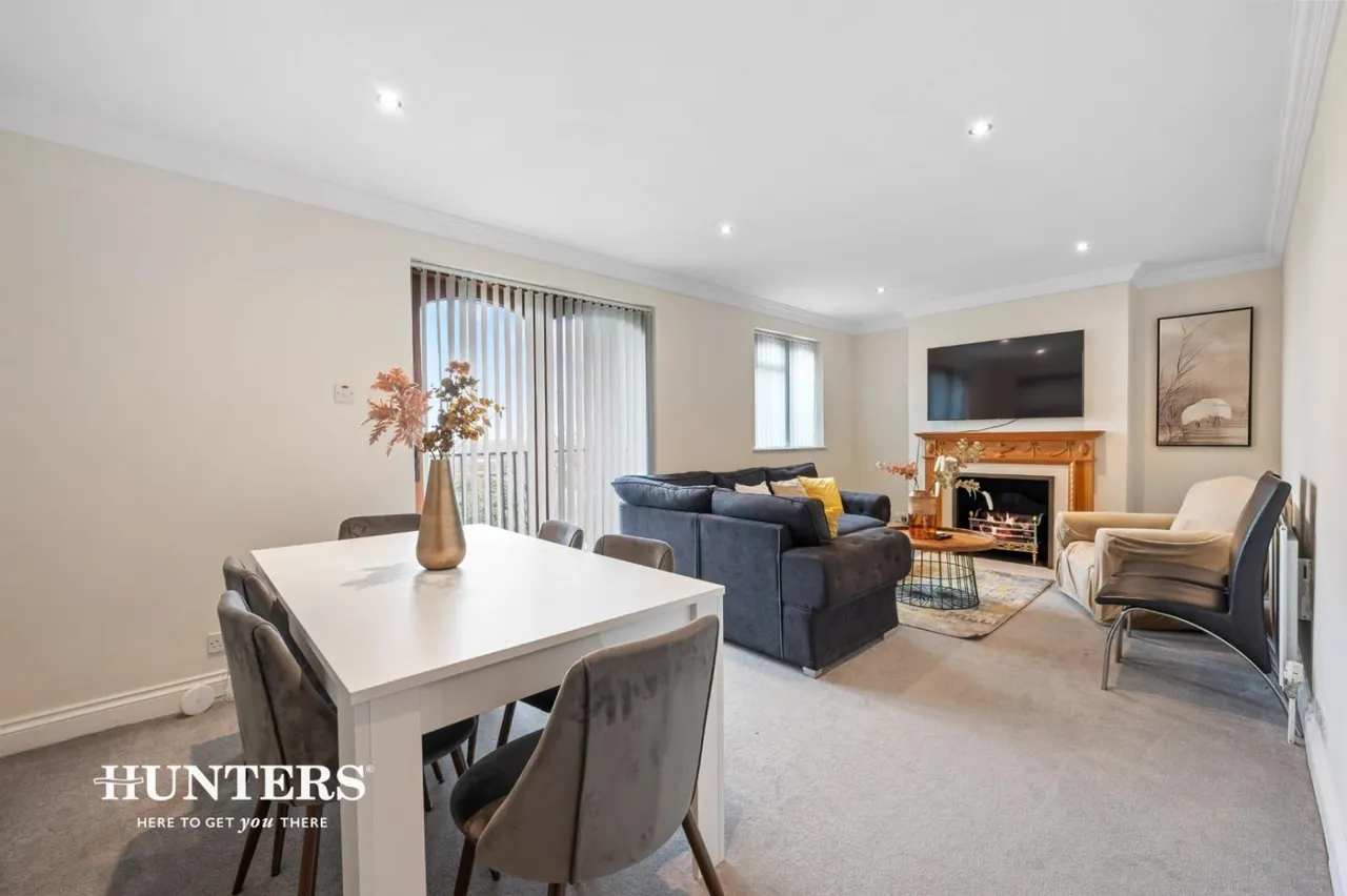 4 bed flat to rent, Dollis Hill Lane, Dollis Hill, NW2