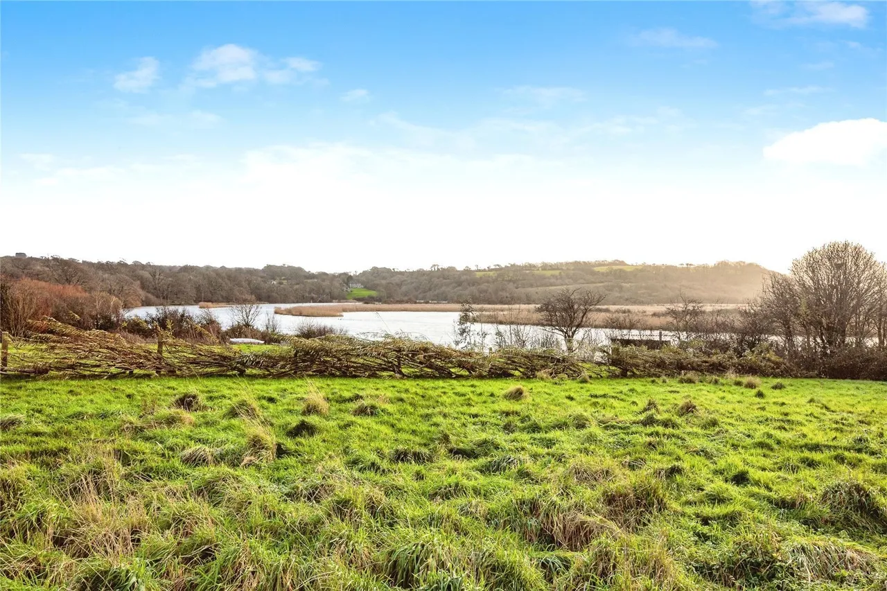house for sale, Side Of Fronteifi, Cardigan, SA43
