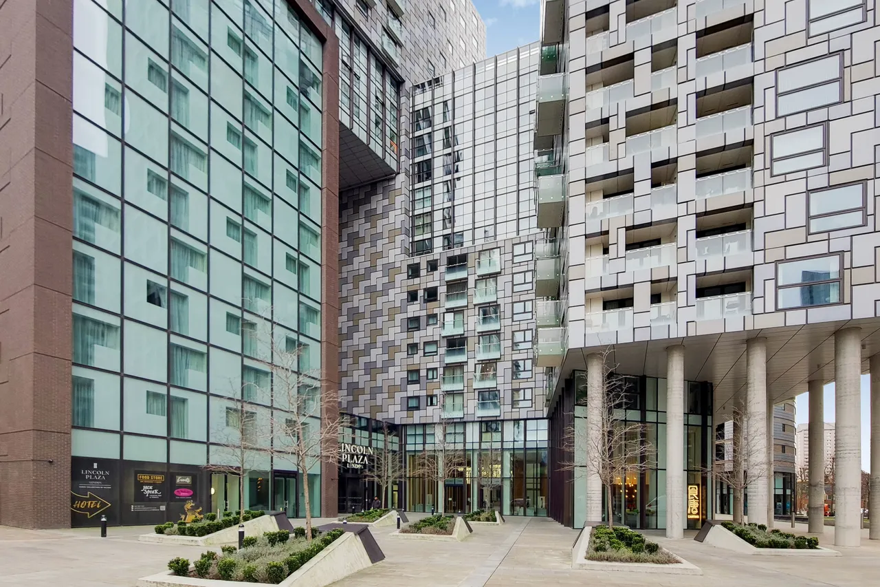 1 bed flat to rent, London, E14