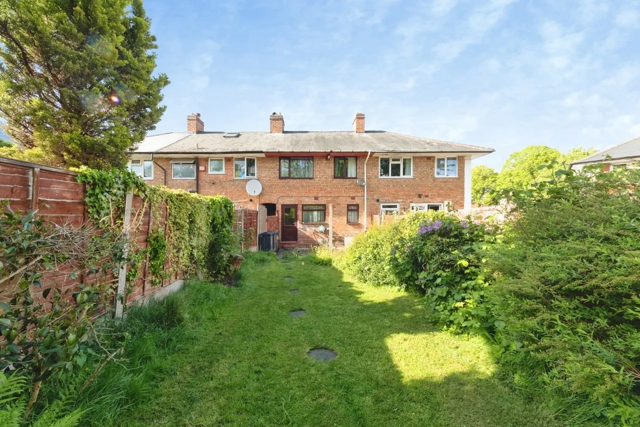 Ormsby Grove, Birmingham, West Midlands, B27, photo 16