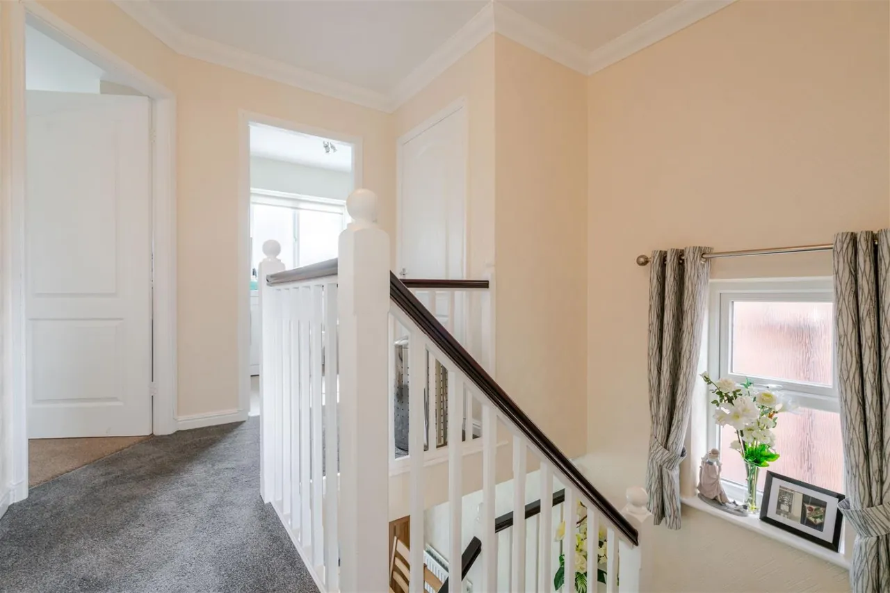 Letcombe Close, Leigh, photo 12