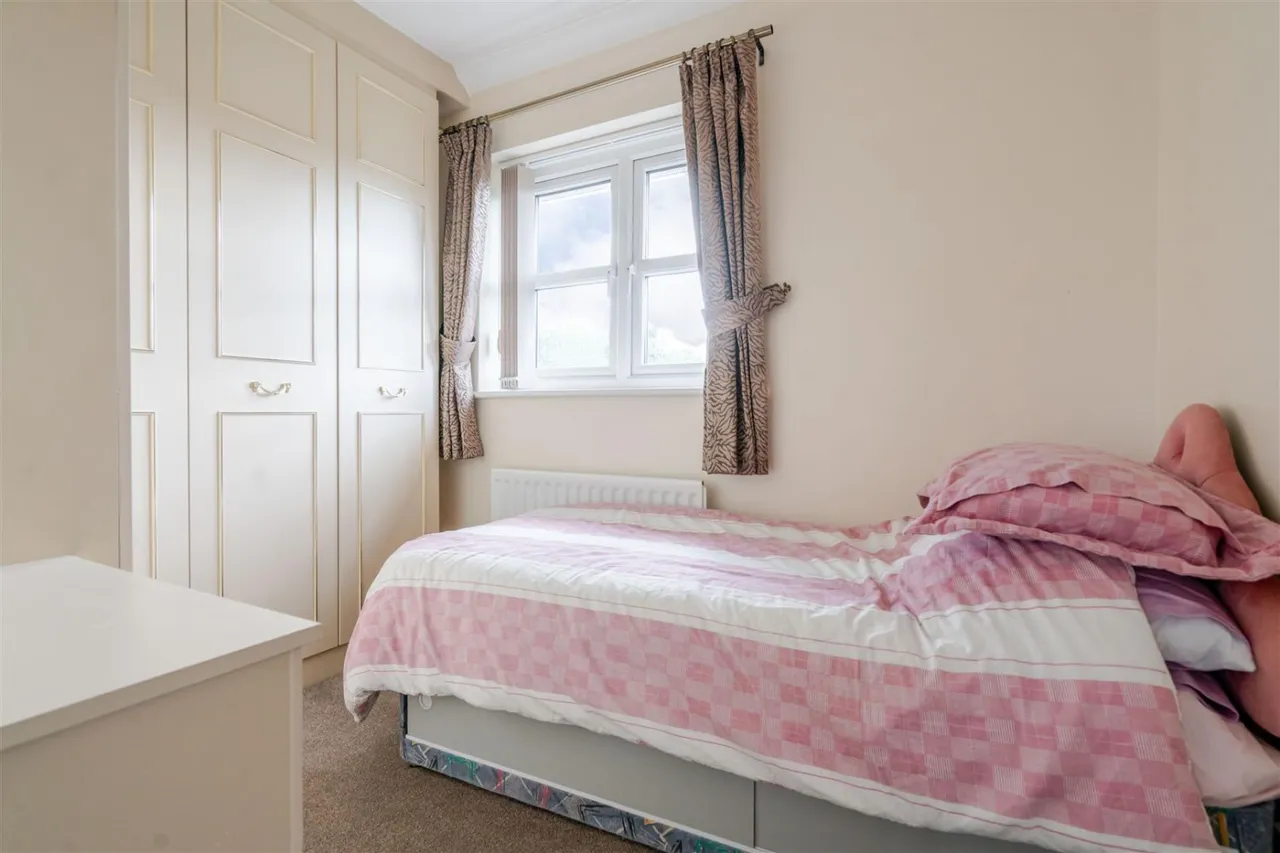 Letcombe Close, Leigh, photo 9