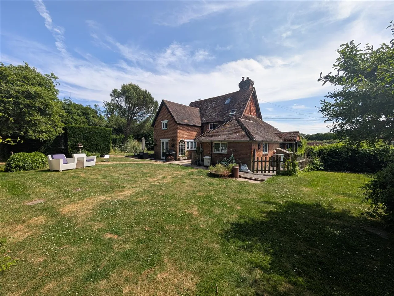 Tonbridge Road, Bough Beech, photo 3