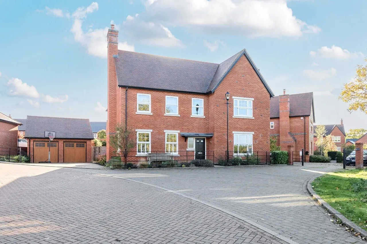 5 bed house for sale, Oat Close, Rotherfield Greys, RG9