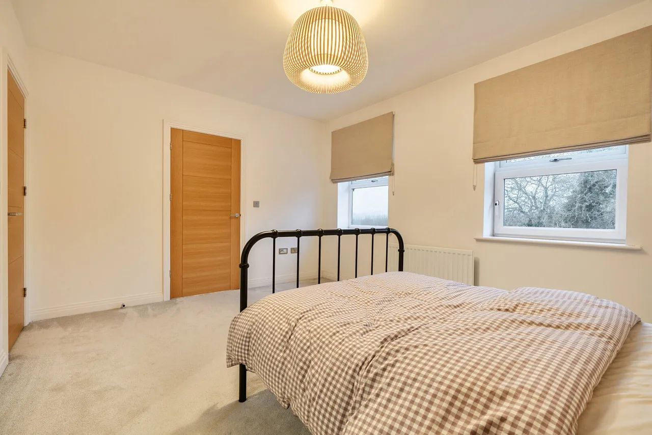 Oat Close, Rotherfield Greys, RG9, photo 26