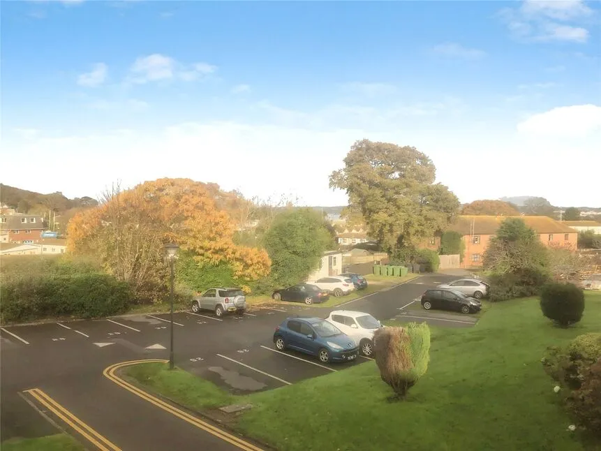Warren Road, EX7, photo 4