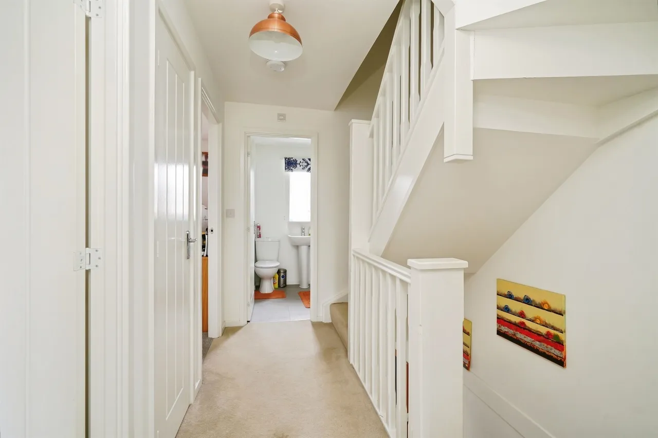 Adams Row, Grove, OX12, photo 15