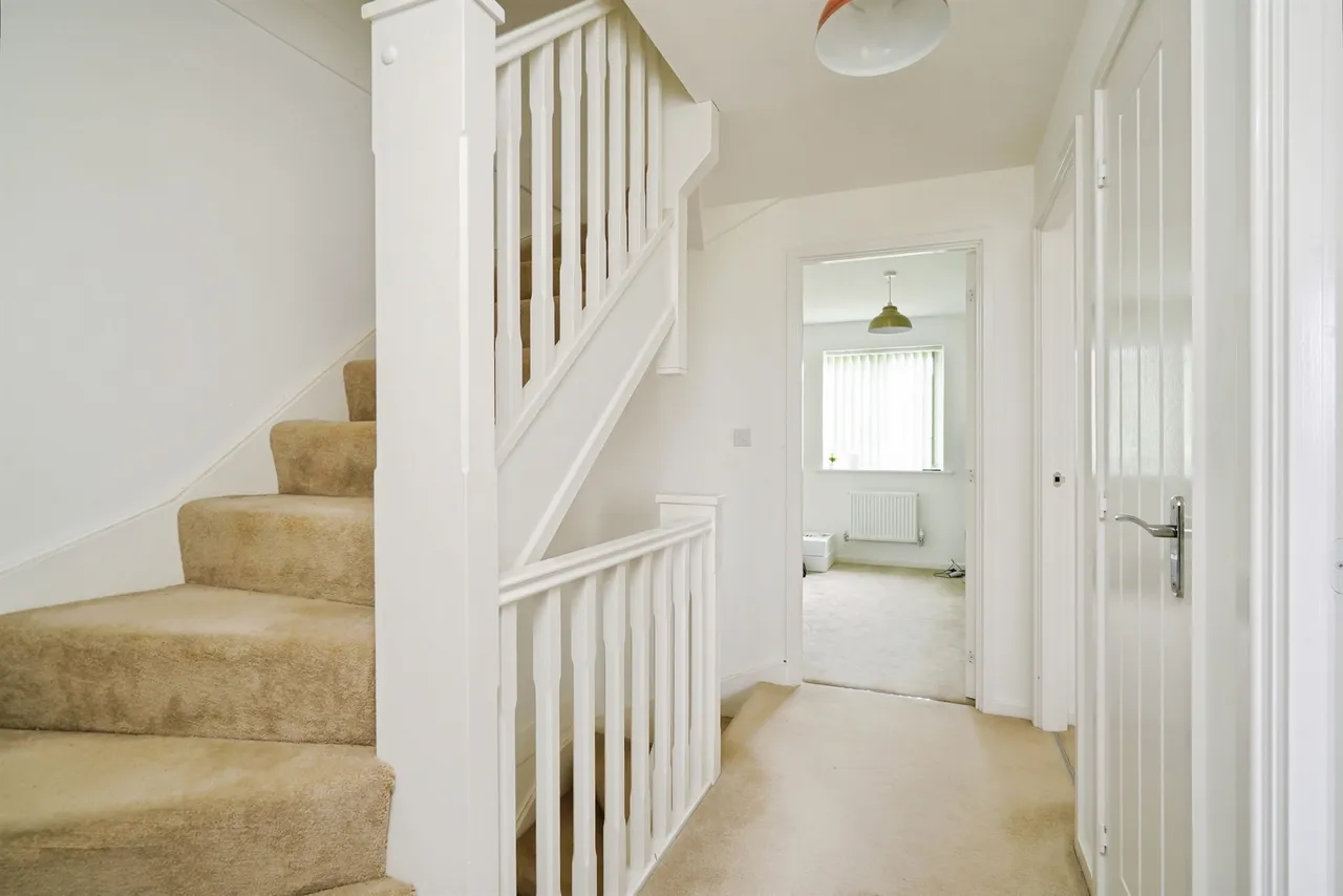 Adams Row, Grove, OX12, photo 13