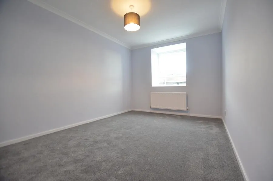 Alexandra Avenue, Camberley, GU15, photo 5