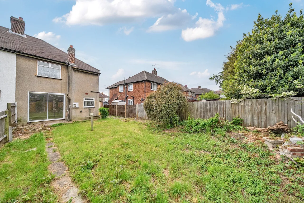 Hook Lane, DA16, photo 11