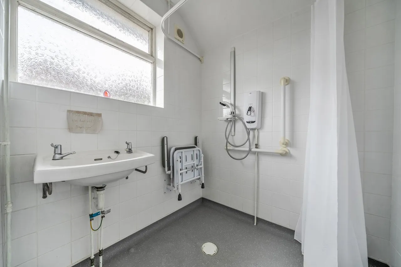 Hook Lane, DA16, photo 7