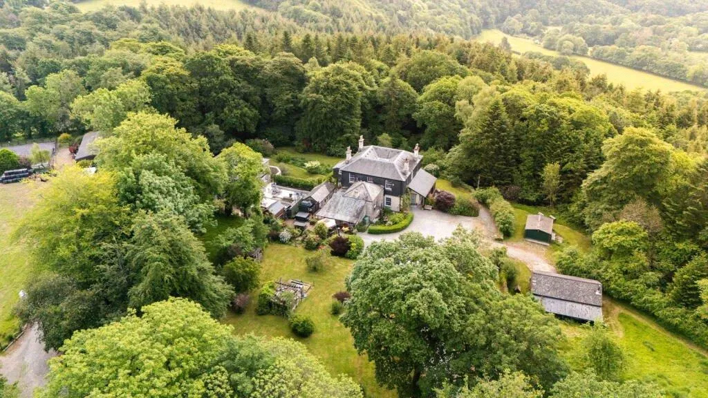 7 bed house for sale, Gulworthy, Tavistock