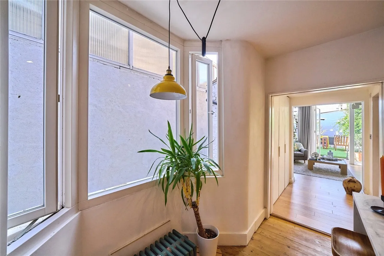Harold Road, London, E13, photo 8