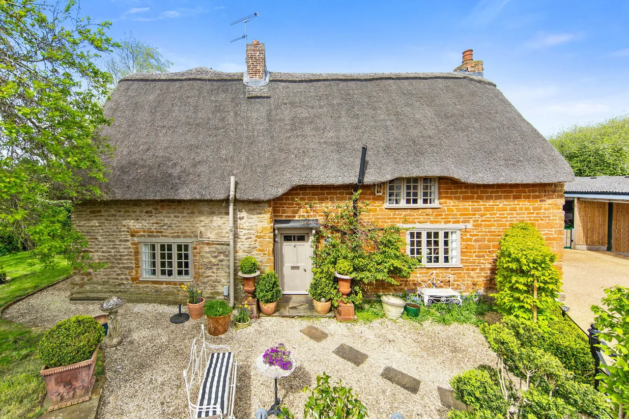 Yew Tree Farm , Yelvertoft, Northamptonshire, NN6 6LY, photo 4