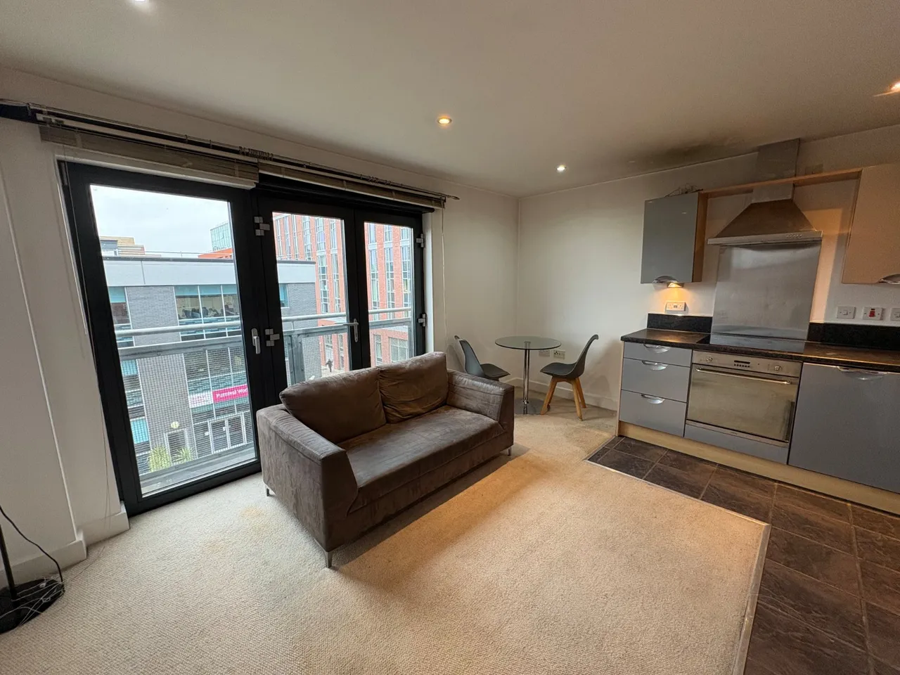 1 bed flat to rent, Furnival Street, Sheffield, S1