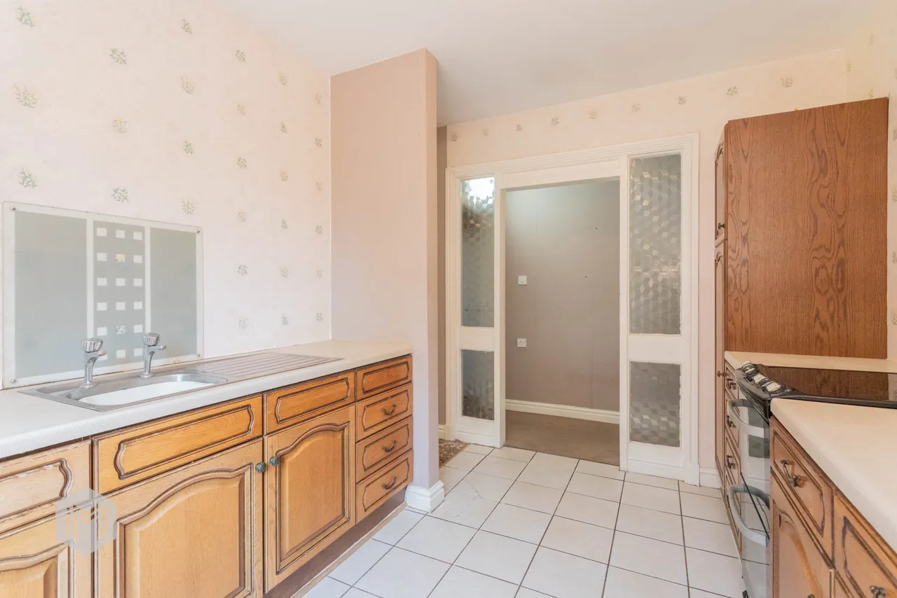 Delview, Woolden Road, Cadishead, Manchester, M44 5JX, photo 10