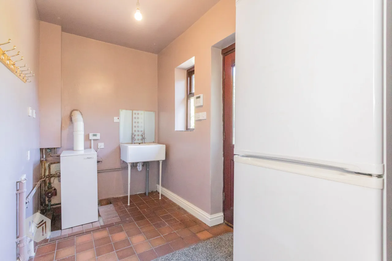 Delview, Woolden Road, Cadishead, Manchester, M44 5JX, photo 18