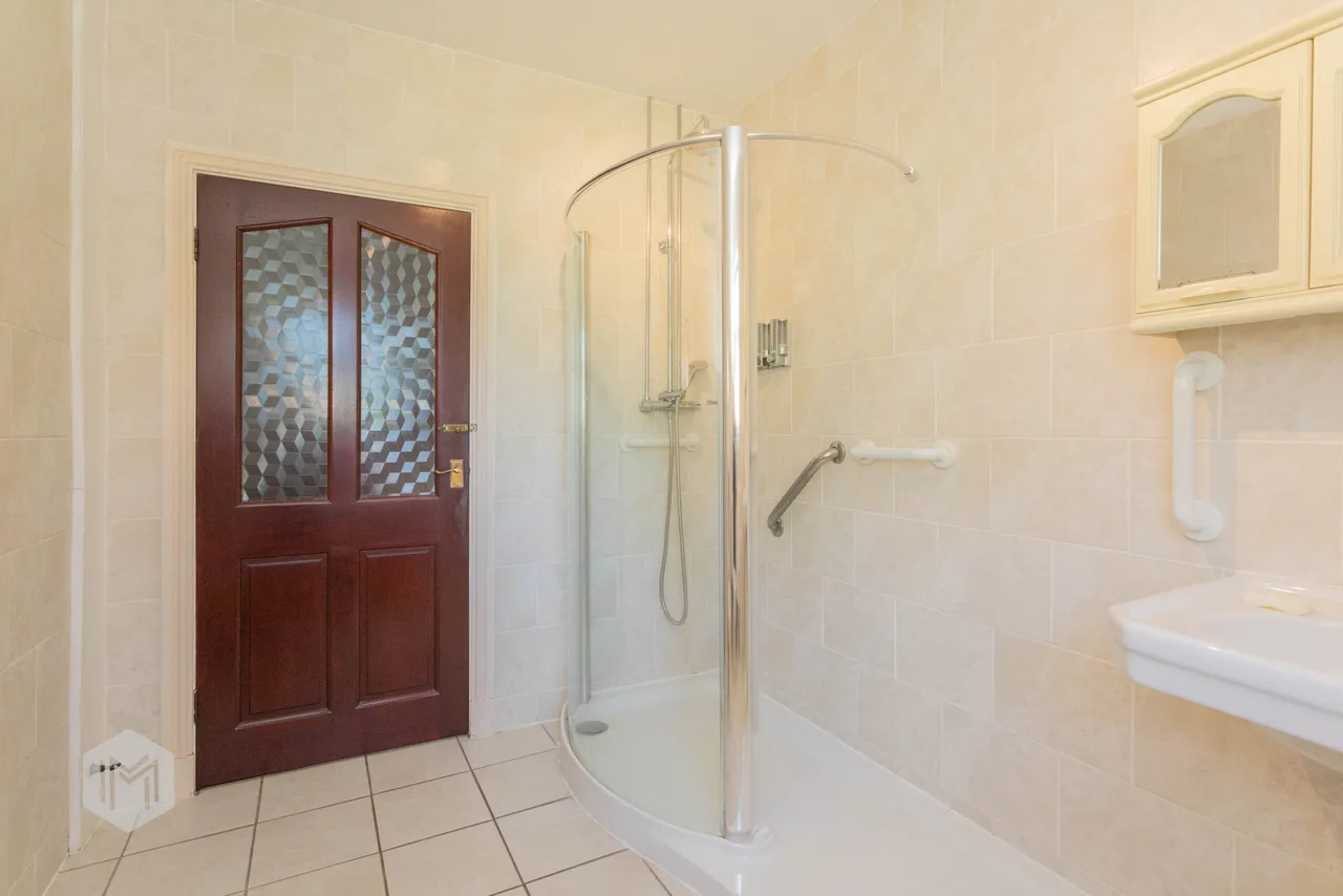 Delview, Woolden Road, Cadishead, Manchester, M44 5JX, photo 17