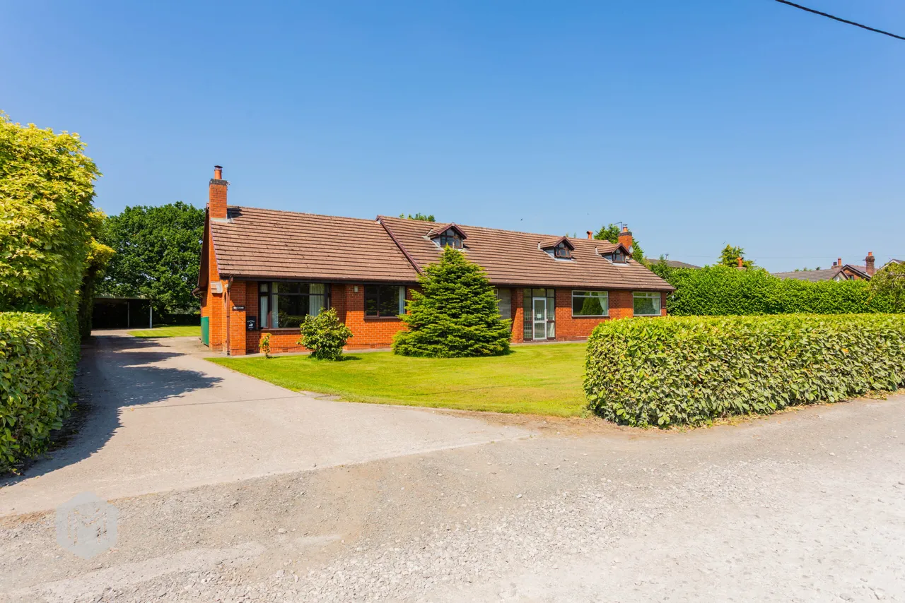 5 bed house for sale — Delview, Woolden Road, Cadishead, Manchester, M44 5JX