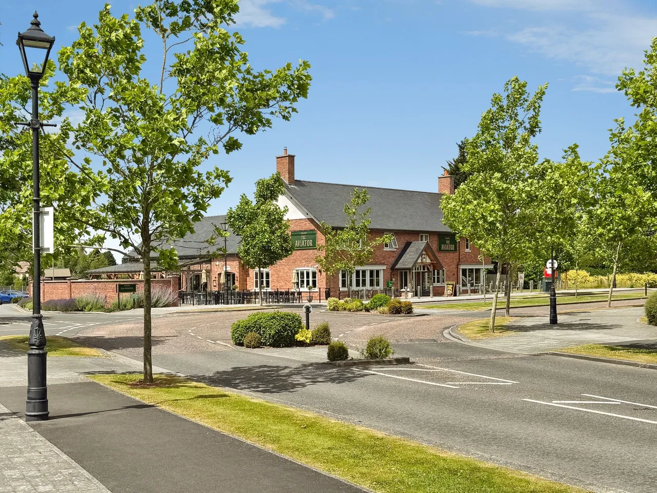Beamont Crescent, Stockport, photo 32