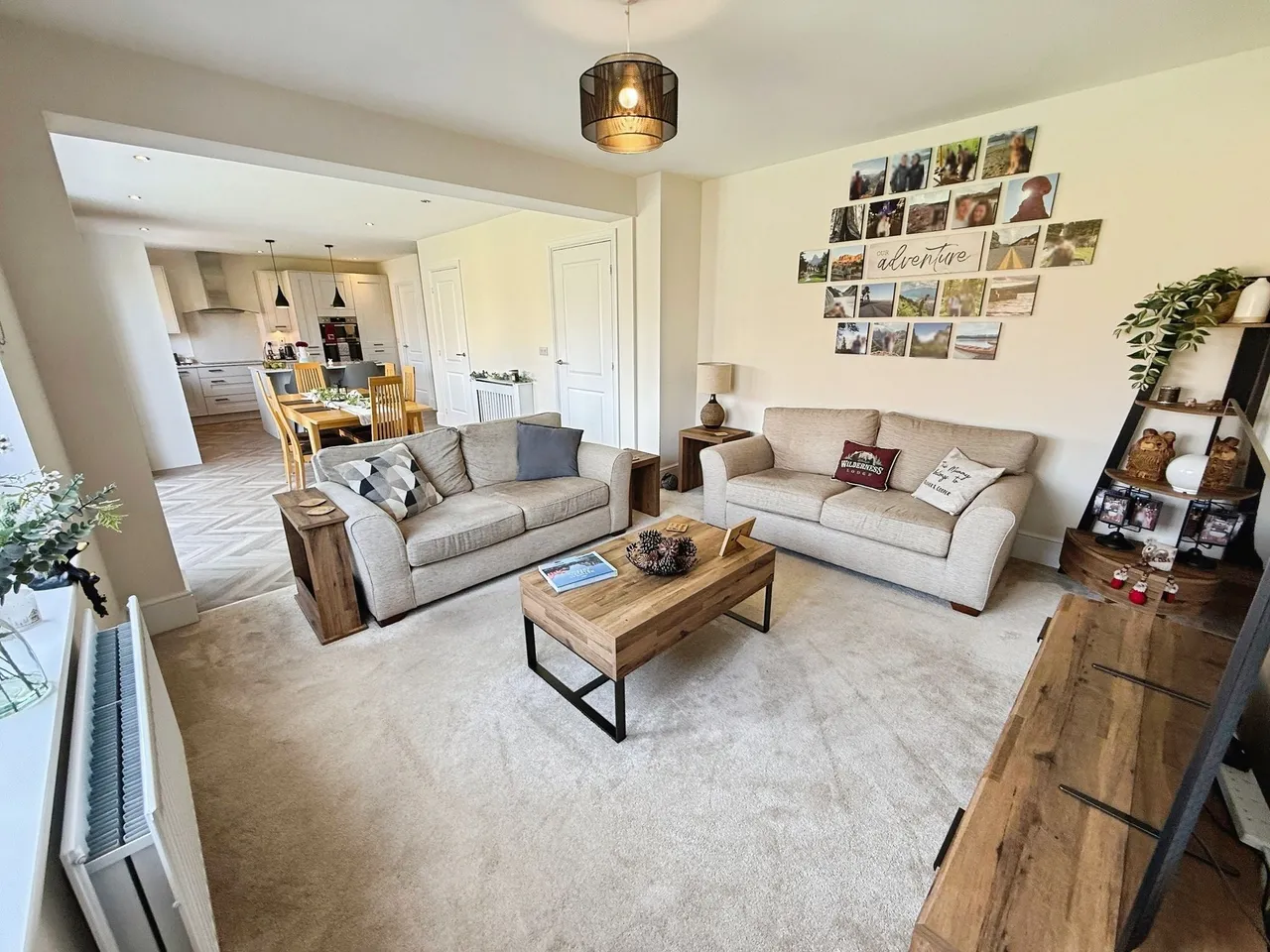 Beamont Crescent, Stockport, photo 14
