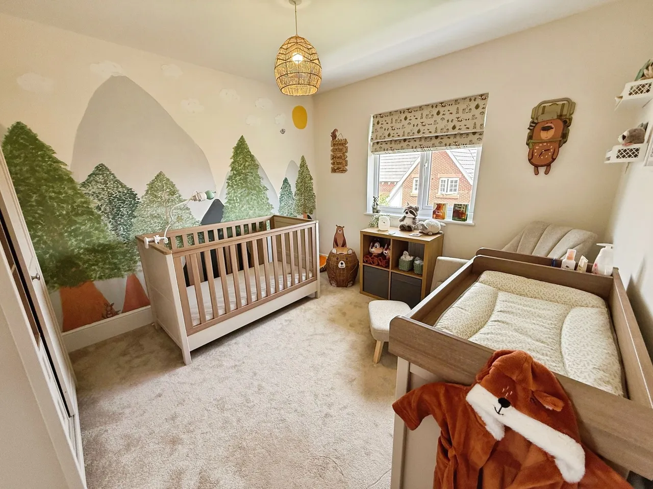Beamont Crescent, Stockport, photo 26