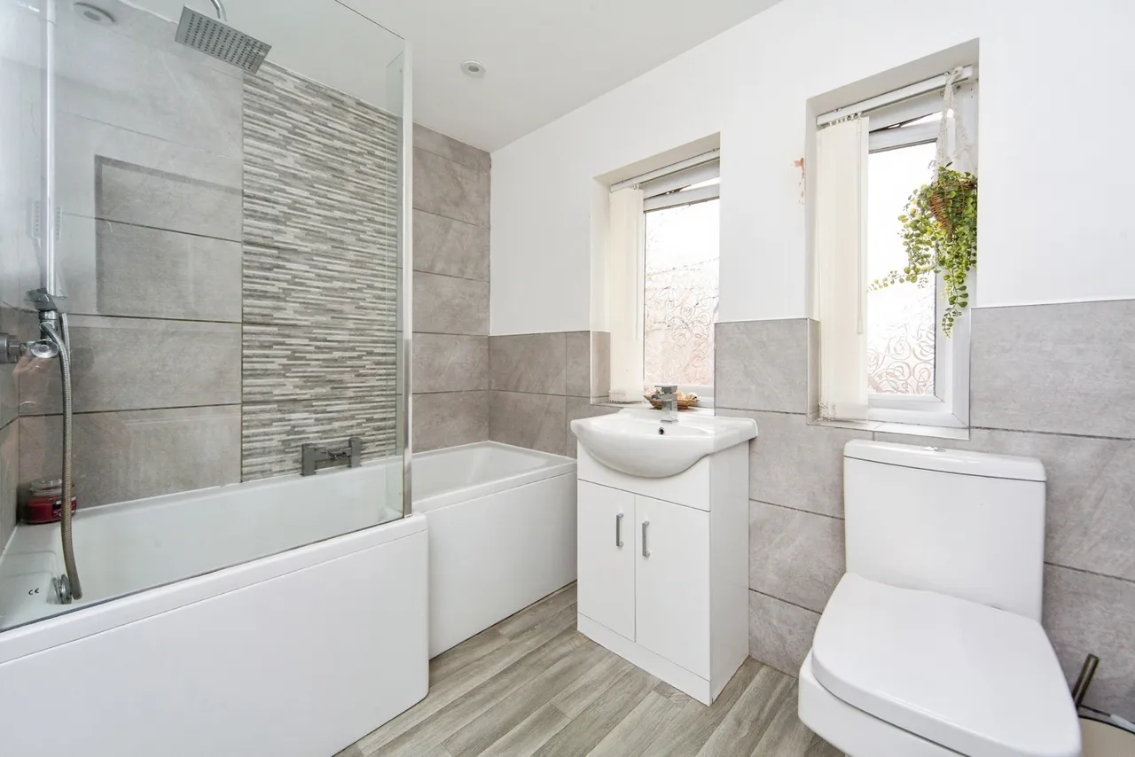 Sarahs Croft, Bootle, L30, photo 17