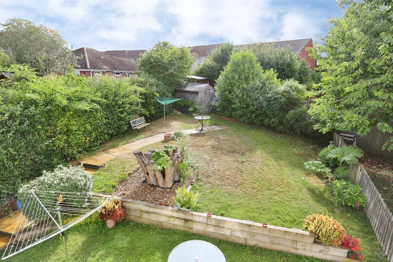 Morrison Close, Southampton, SO19, photo 13