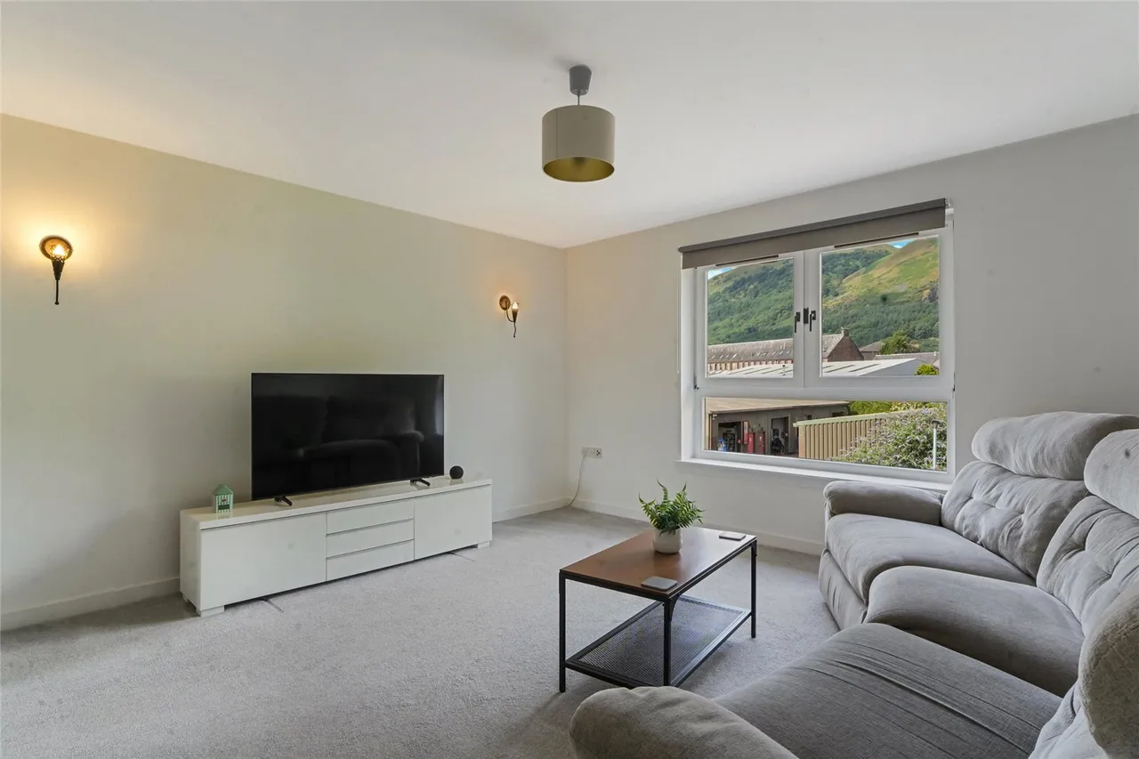 Comrie Court, Tillicoultry, Clackmannanshire, FK13, photo 3