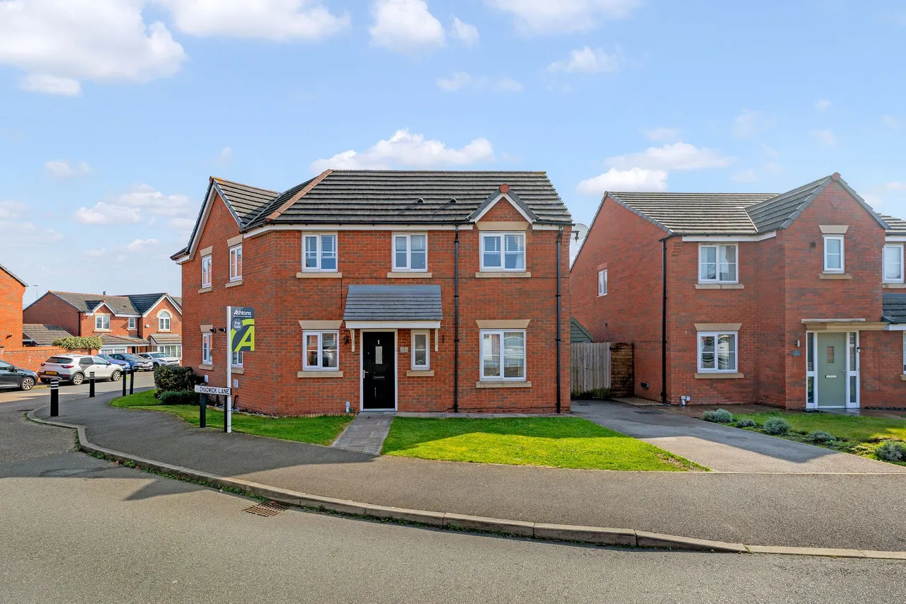 3 bed house for sale — Chadwick Lane, Widnes, Widnes, WA8 9NN