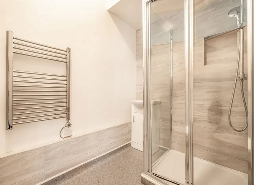 The Avenue, Ealing, W13, photo 5
