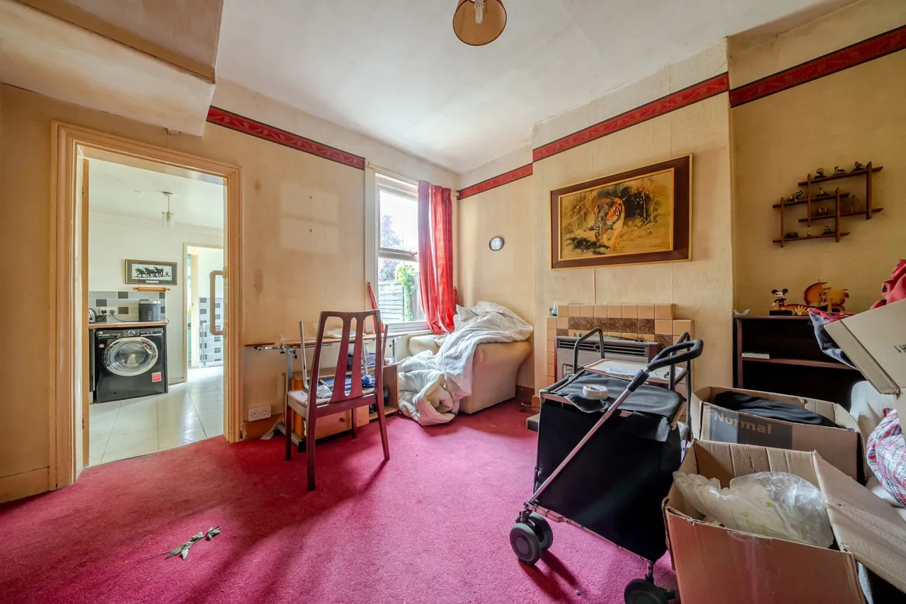 Woodside Crescent, DA15, photo 4