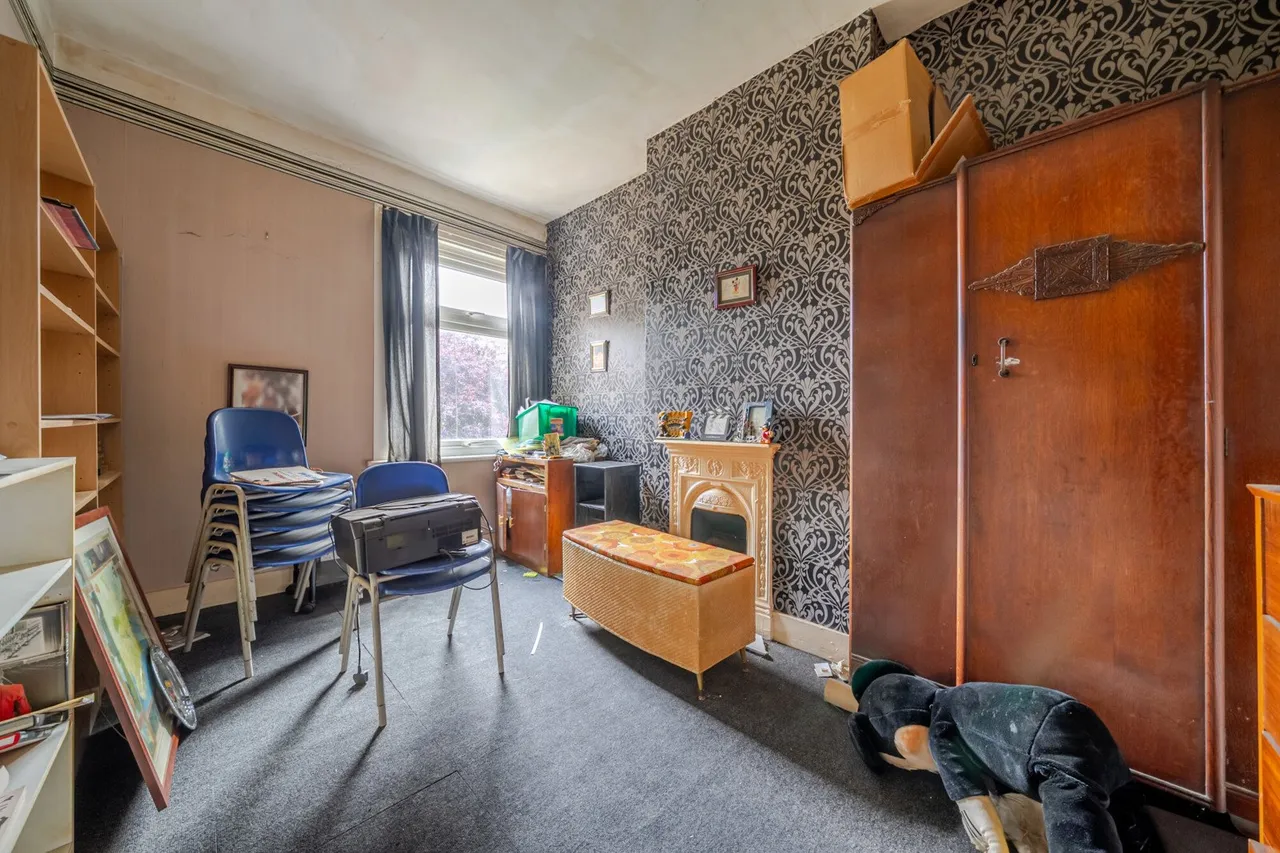 Woodside Crescent, DA15, photo 6