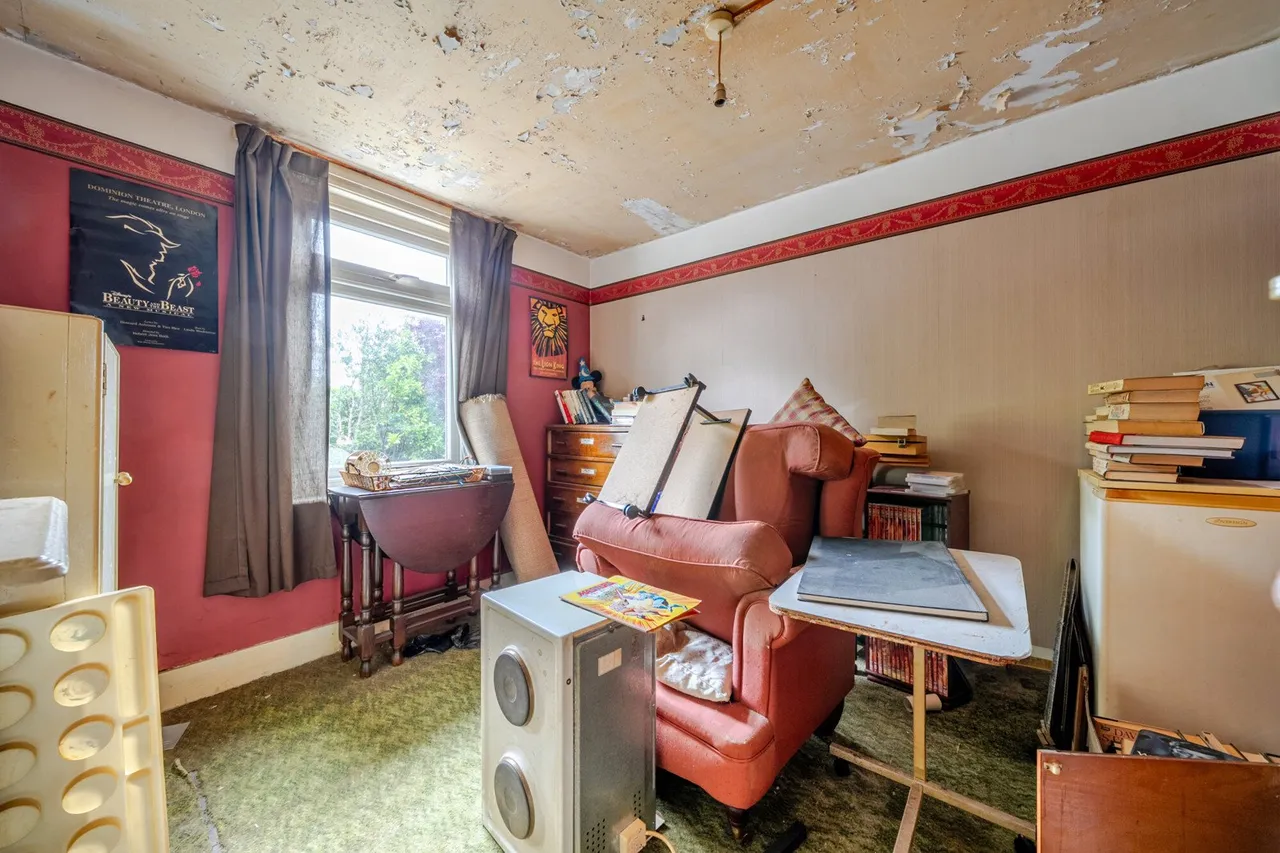 Woodside Crescent, DA15, photo 8