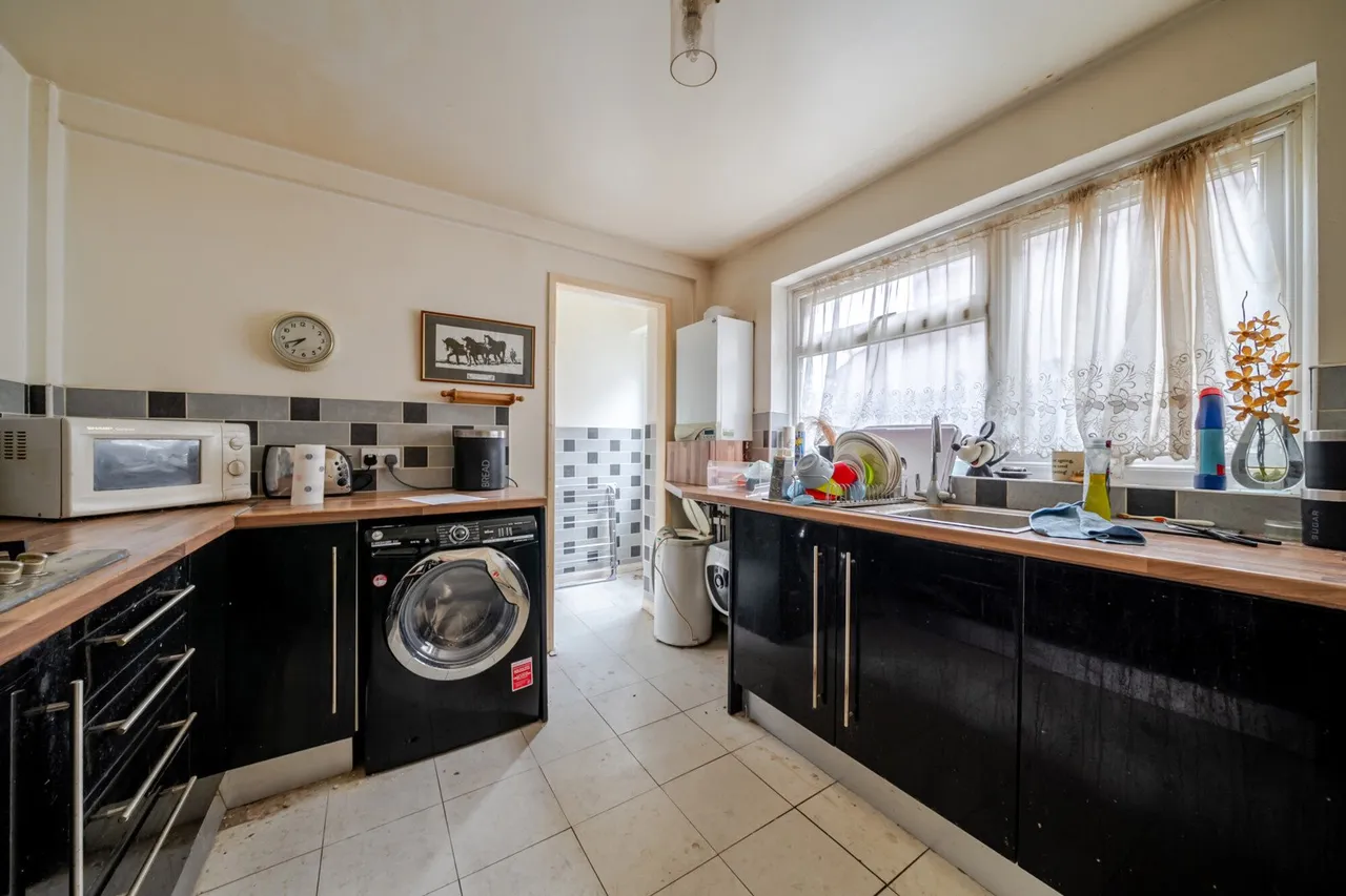 Woodside Crescent, DA15, photo 10