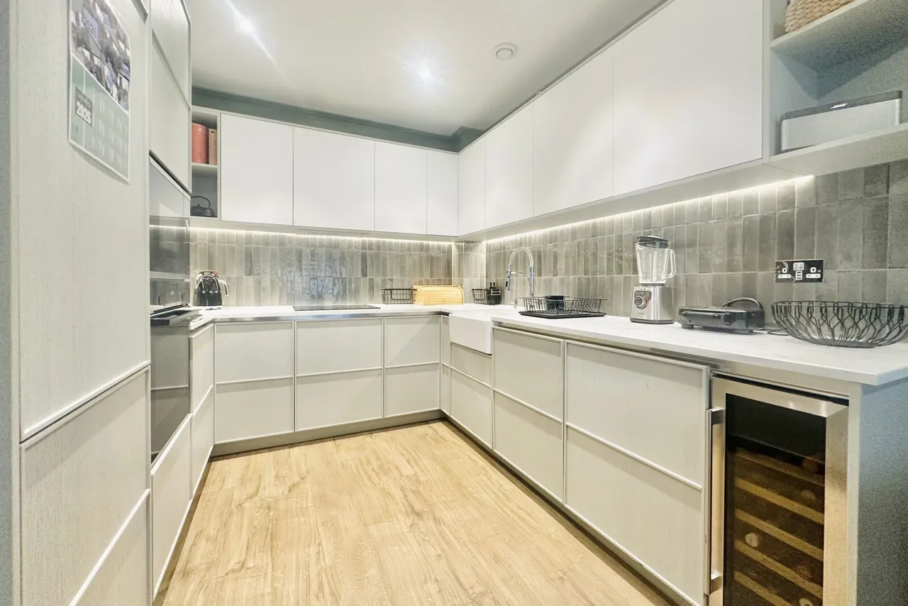 Millpond Avenue, Crookham Village, GU51, photo 12