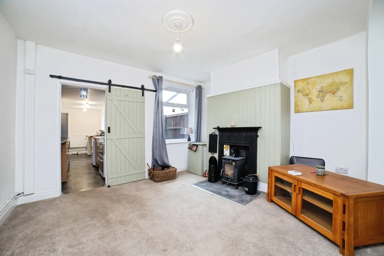 Portland Street, New Houghton, Mansfield, Derbyshire, NG19, photo 7