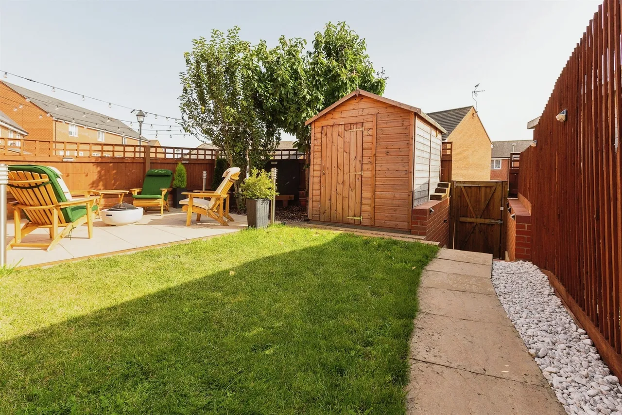 Purnell Walk, Buckingham Park, HP19, photo 13