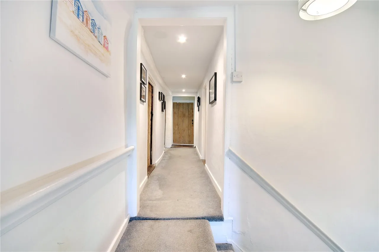 Watch House Green, Felsted, CM6, photo 17